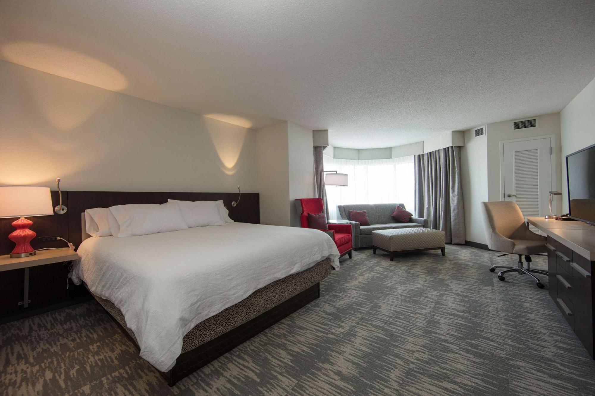 Courtyard By Marriott Athens Downtown Hotel Екстериор снимка