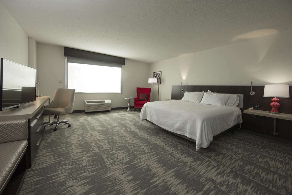 Courtyard By Marriott Athens Downtown Hotel Стая снимка