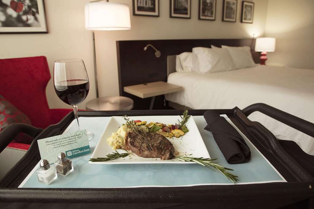Courtyard By Marriott Athens Downtown Hotel Стая снимка